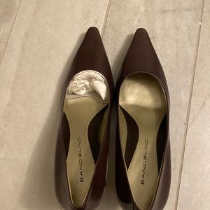 New Bandolino pumps